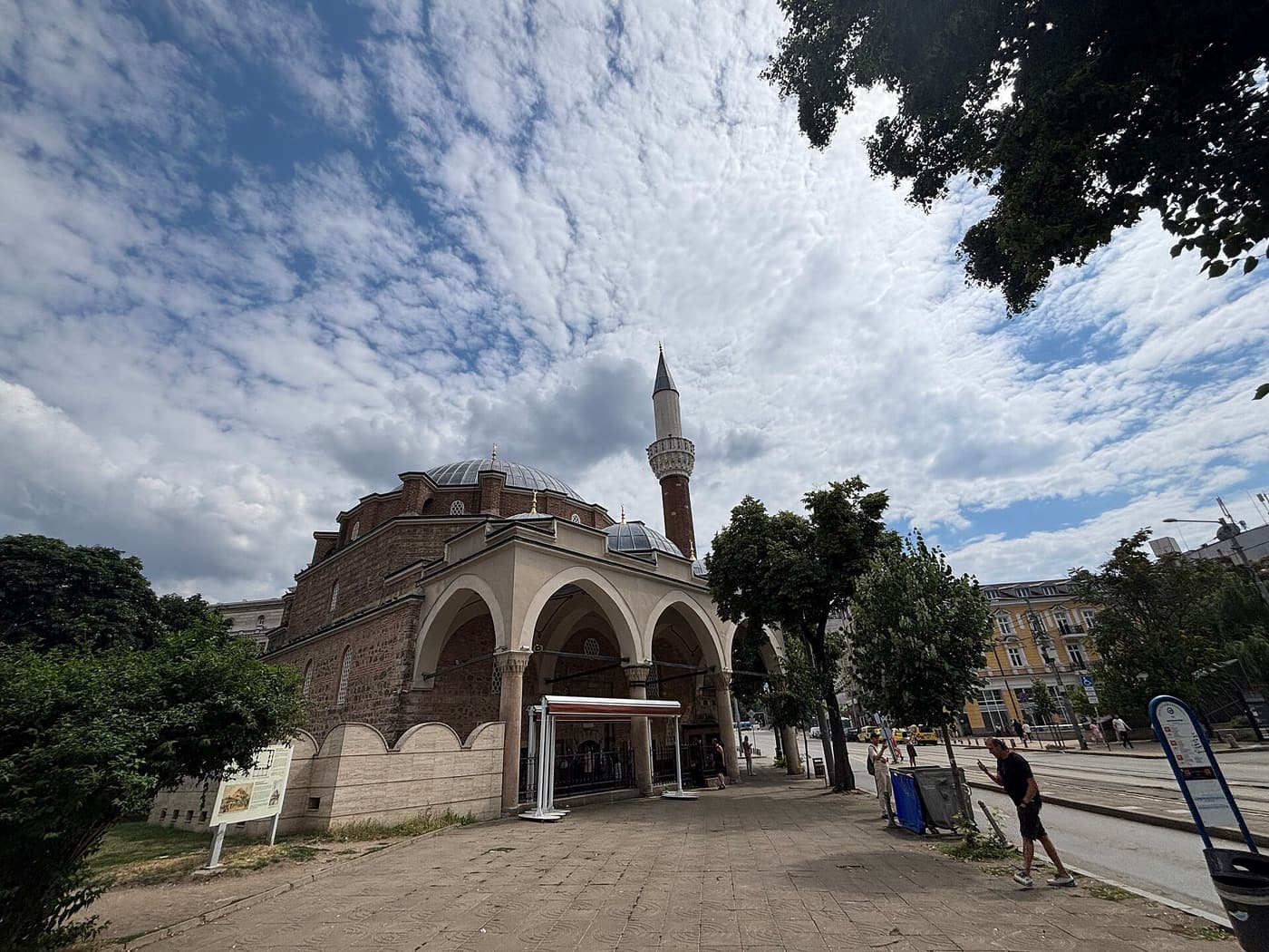 Banya Bashi Mosque