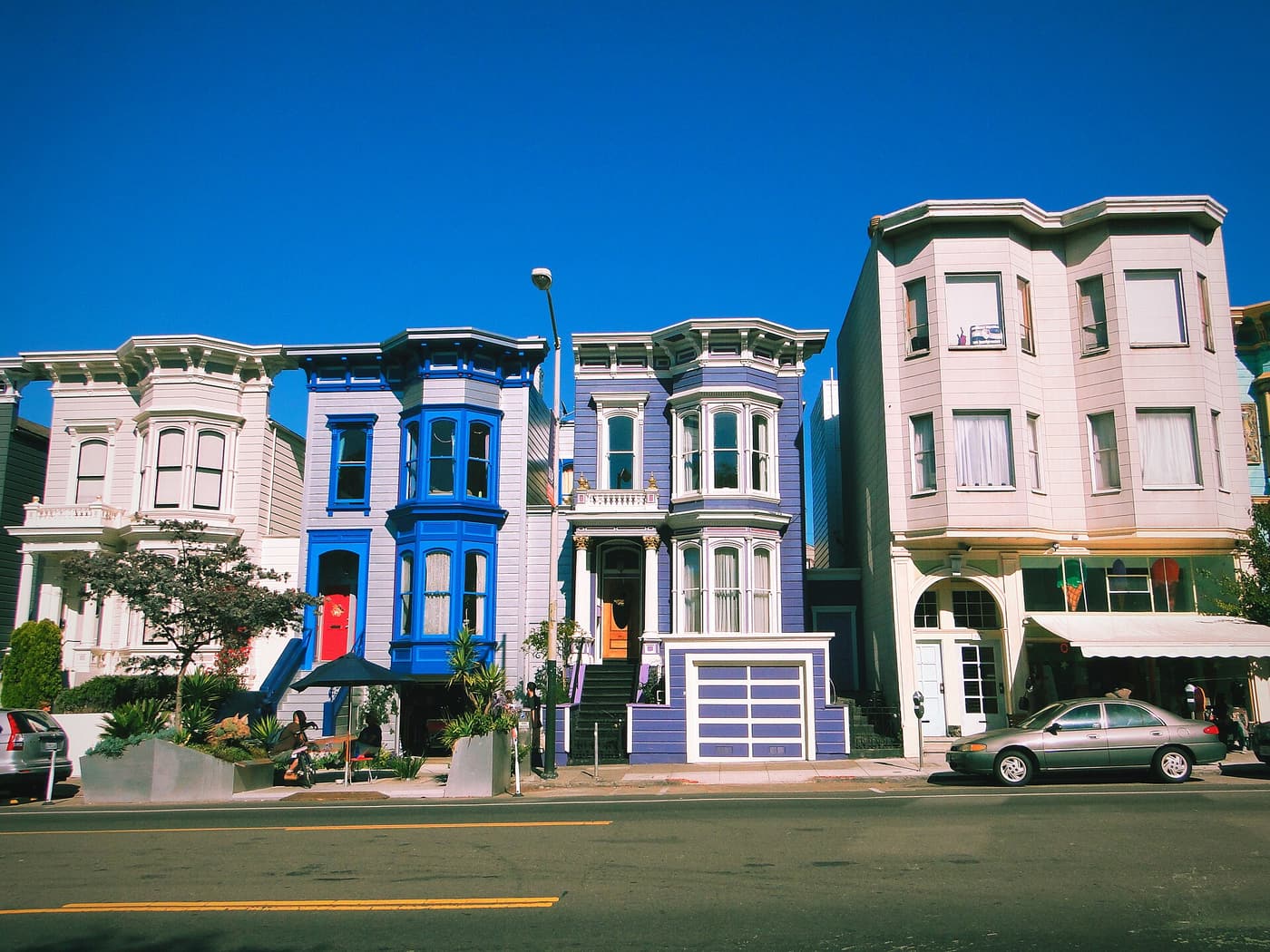Valencia Street Walk