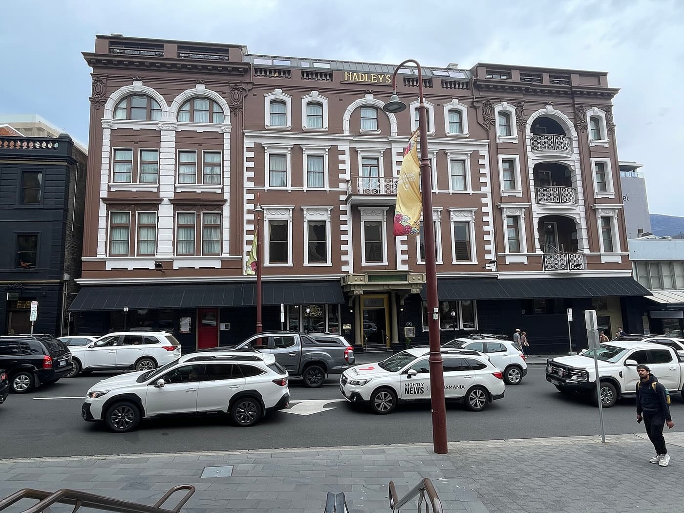 Hadley's Orient Hotel