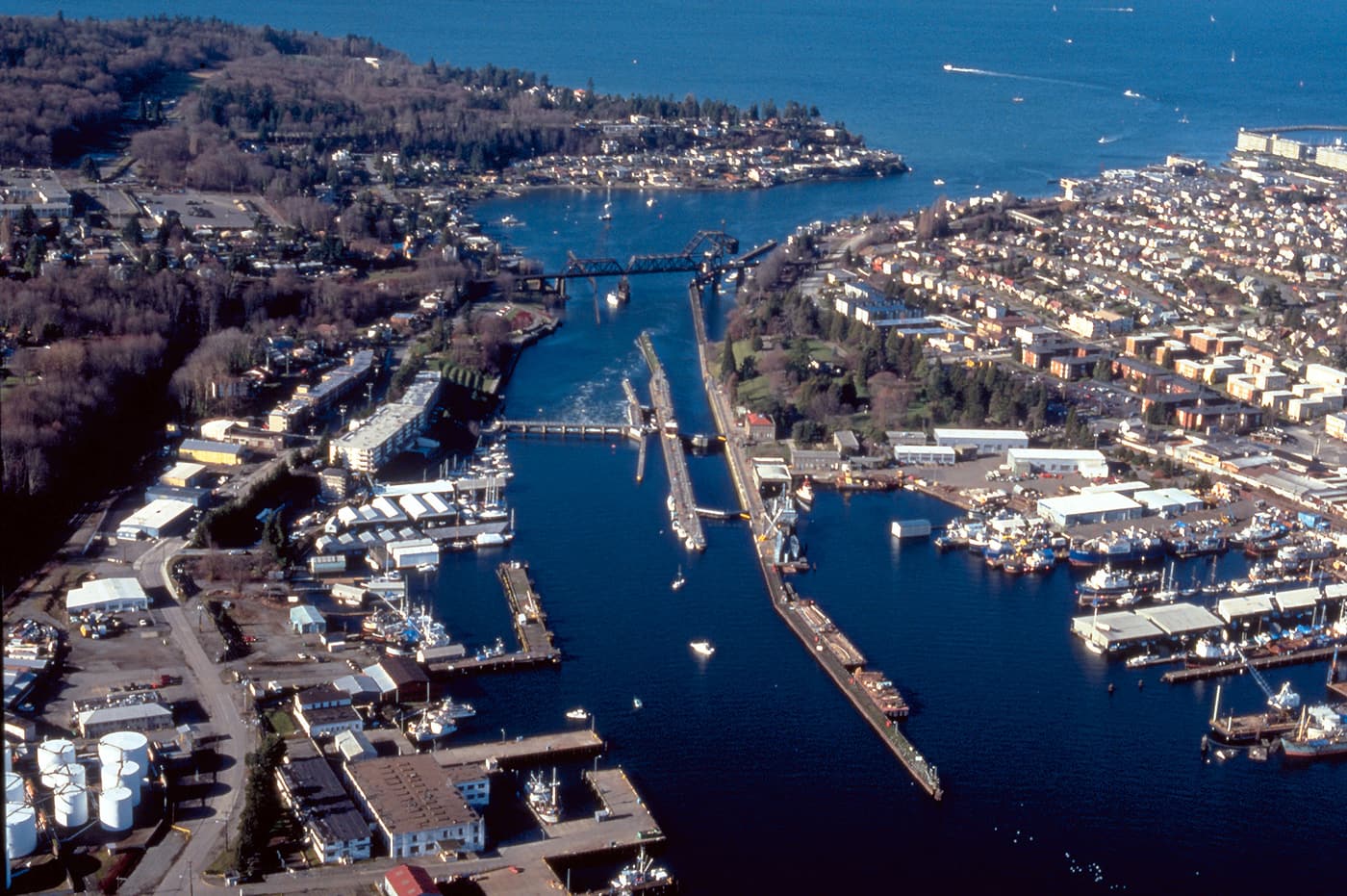 Hiram M. Chittenden Locks — boats and gardens