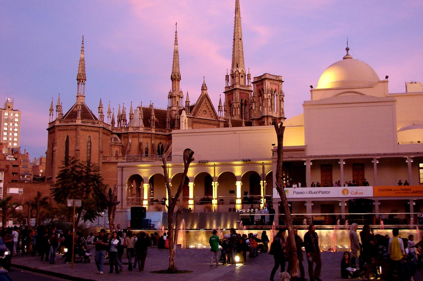 Paseo del Buen Pastor — a convent turned cultural space