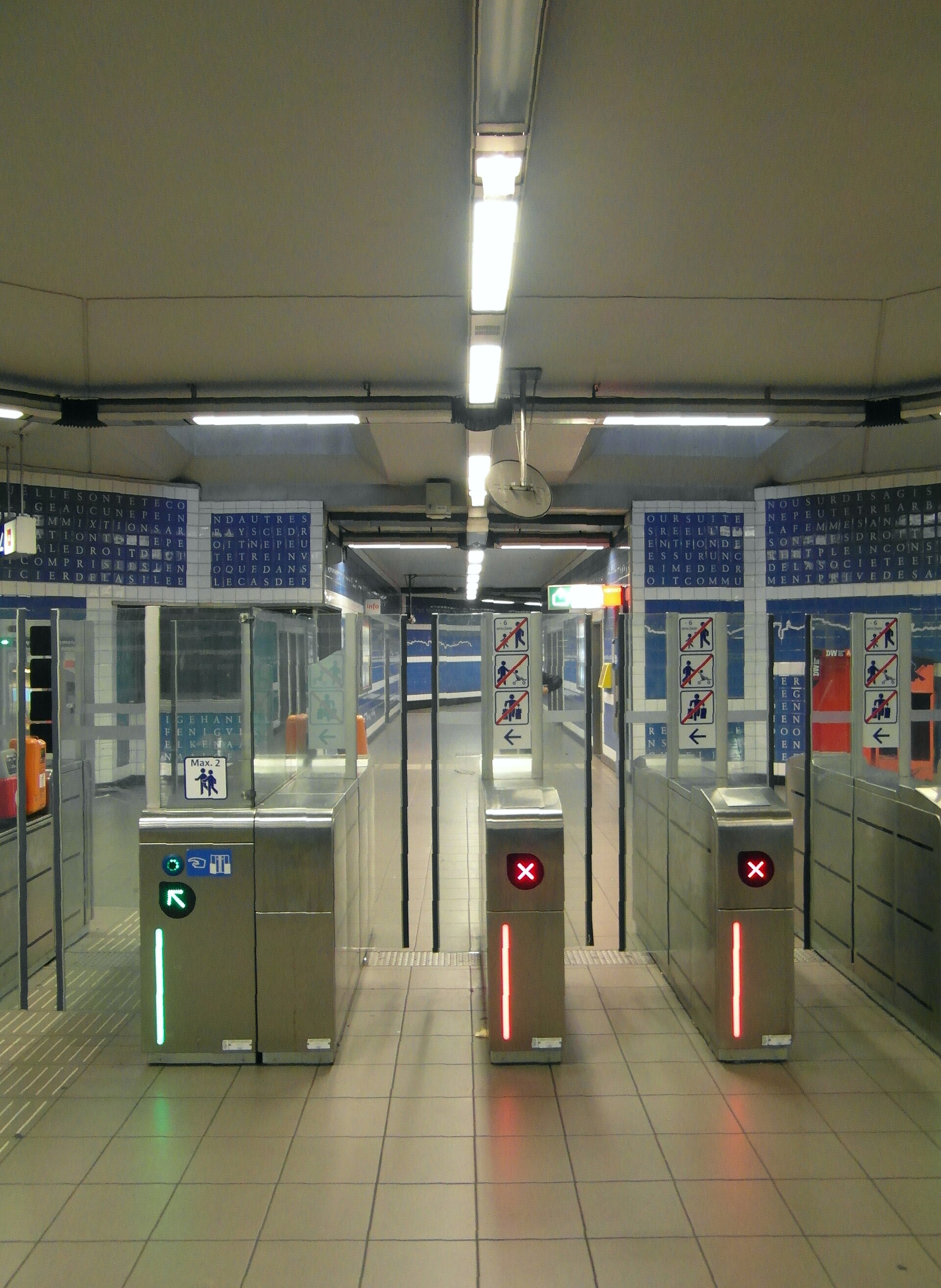 Parvis de Saint-Gilles